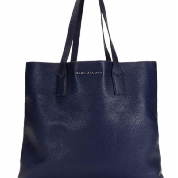 Marc Jacobs Women's Classic Leather Tote - Picture 6 of 6